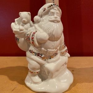 Lenox Santa